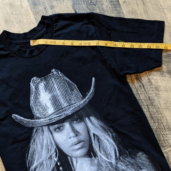 Beyonce Renaissance World Tour 2023 Graphic Tee Small - Picture 5 of 6
